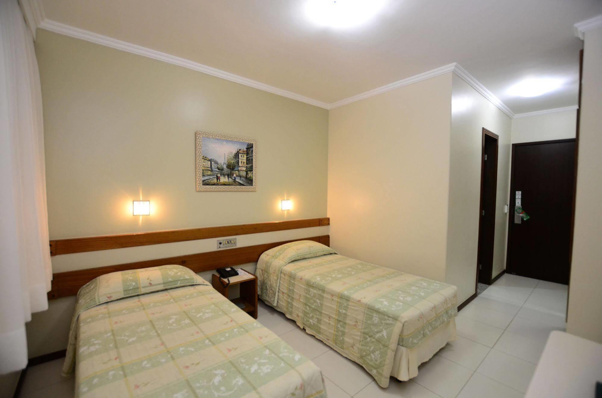 Cedro Hotel Londrina Exterior foto